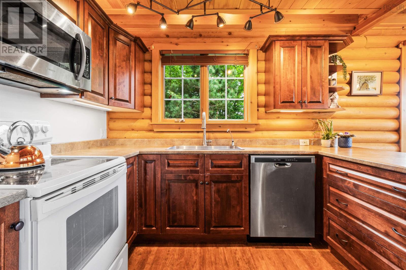 12895 Peggys Cove Road, Tantallon, Nova Scotia  B3Z 2K3 - Photo 10 - 202515316