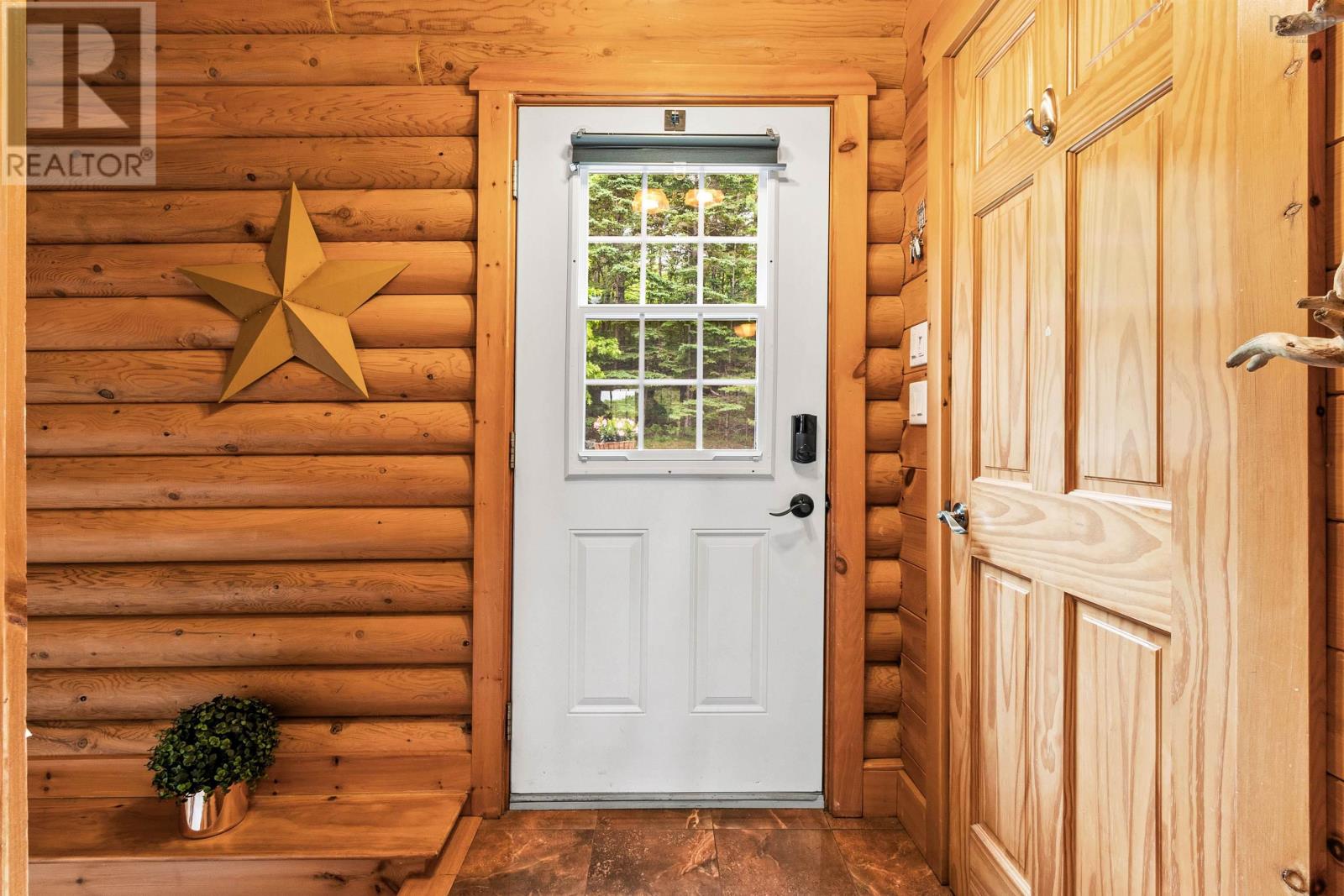 12895 Peggys Cove Road, Tantallon, Nova Scotia  B3Z 2K3 - Photo 7 - 202515316