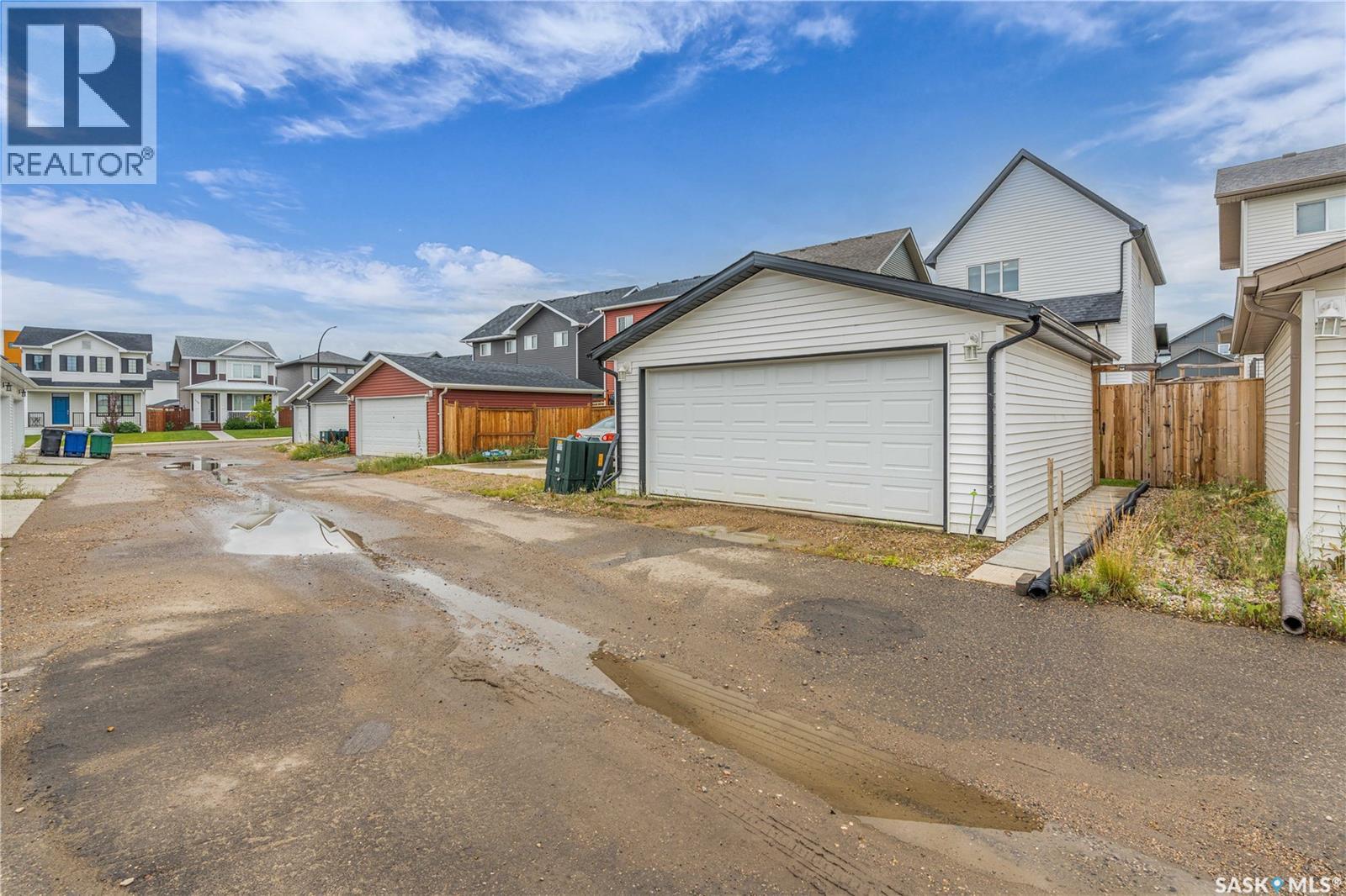219 Newton Link, Saskatoon, Saskatchewan  S7V 0N6 - Photo 40 - SK014648