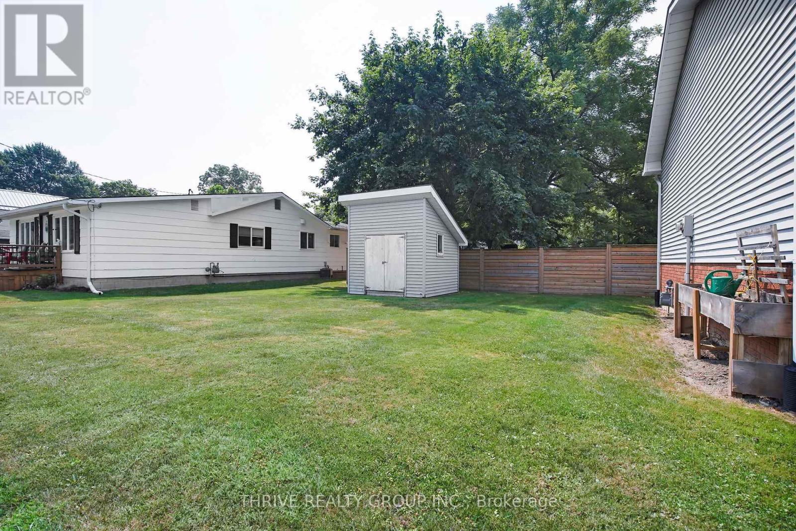 274 Station Street, North Middlesex, Ontario  N0M 2K0 - Photo 10 - X12329296