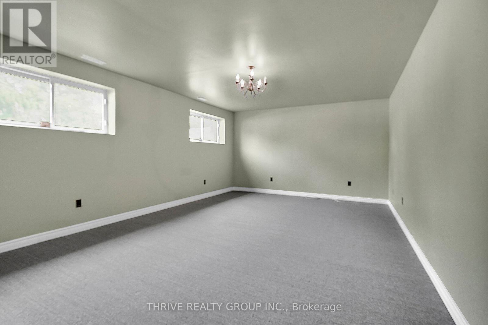274 Station Street, North Middlesex, Ontario  N0M 2K0 - Photo 29 - X12329296