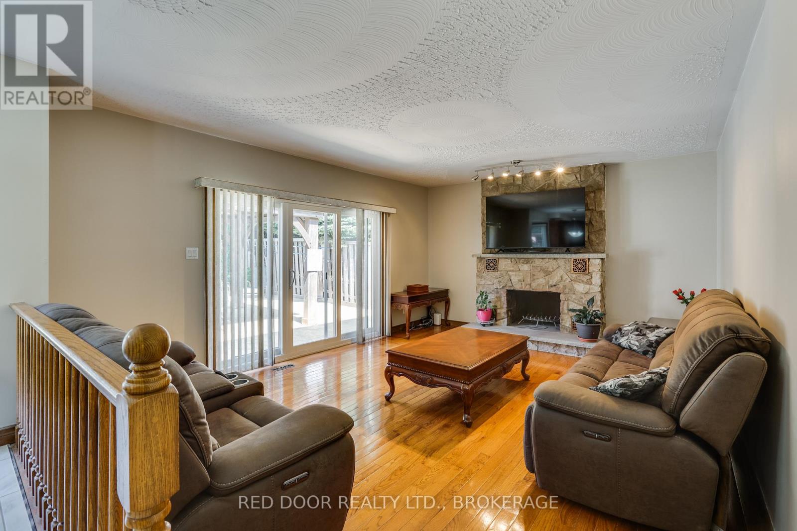 516 Jeffreybrook Drive, London North, Ontario  N5X 2S6 - Photo 14 - X12329304
