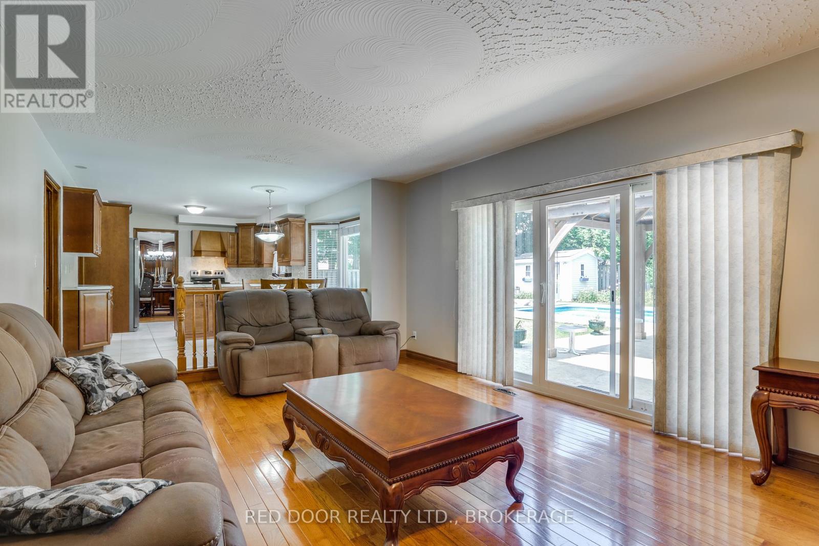 516 Jeffreybrook Drive, London North, Ontario  N5X 2S6 - Photo 15 - X12329304