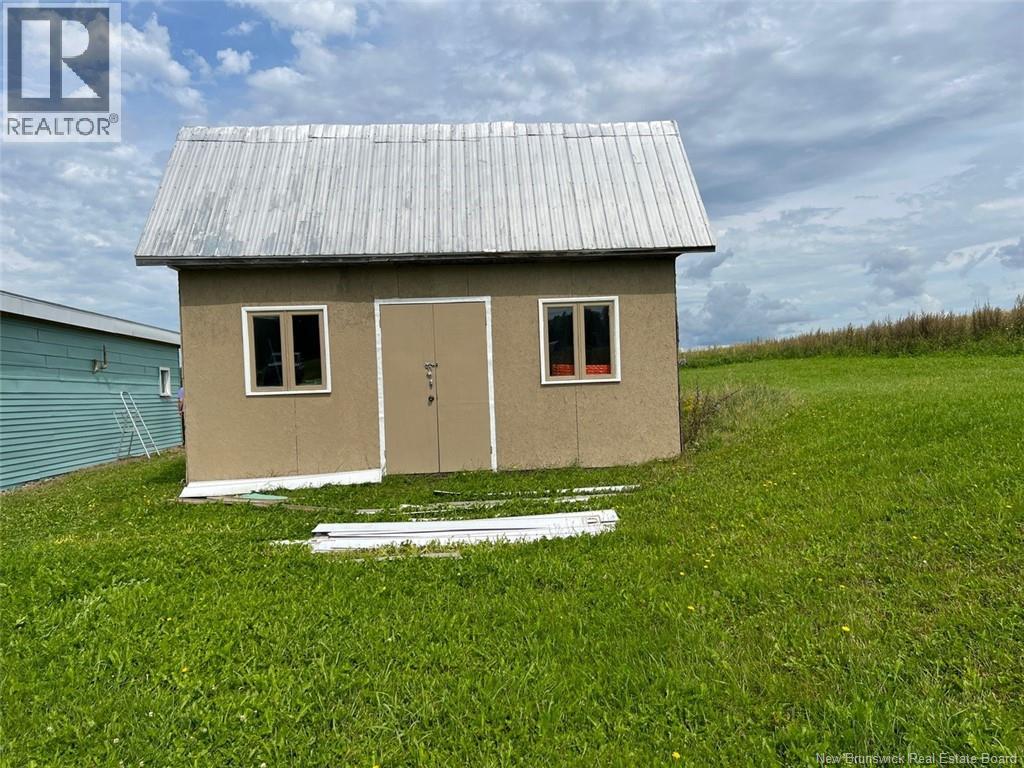 210 Jacques Martin Street, Sainte-Anne-De-Madawaska, New Brunswick  E7E 1N1 - Photo 13 - NB109747