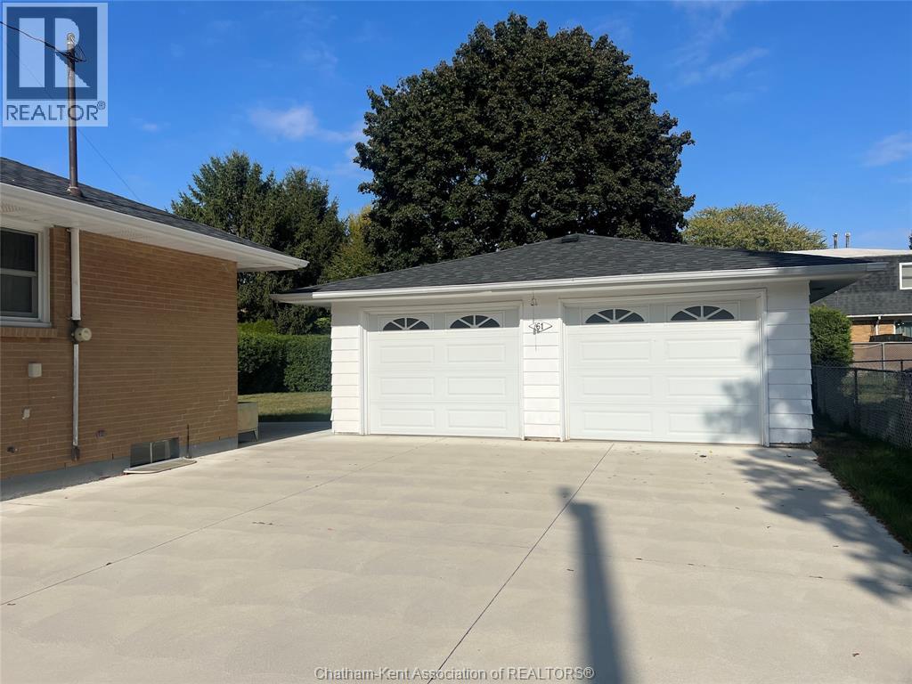 61 Semenyn Avenue, Chatham, Ontario  N7L 3R7 - Photo 2 - 25019995