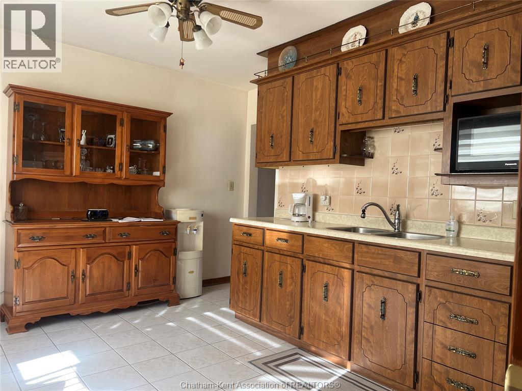 61 Semenyn Avenue, Chatham, Ontario  N7L 3R7 - Photo 9 - 25019995