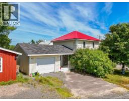 15 Vanceboro Road, McAdam, New Brunswick