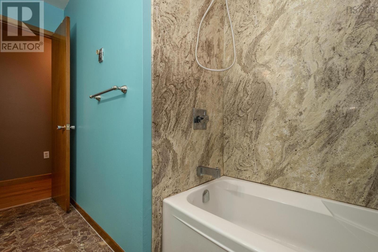 126 Kendall Lane, Currys Corner, Nova Scotia  B0N 2T0 - Photo 24 - 202515826