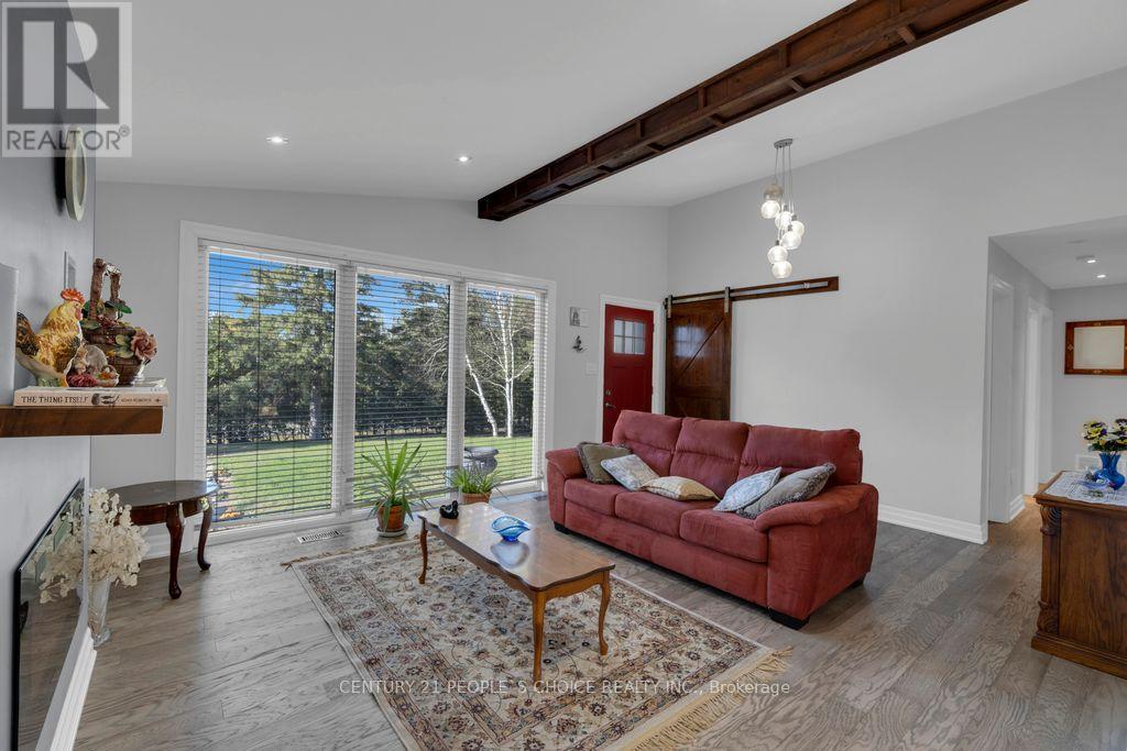 Property at 71 BAY SANDS DRIVE image 5