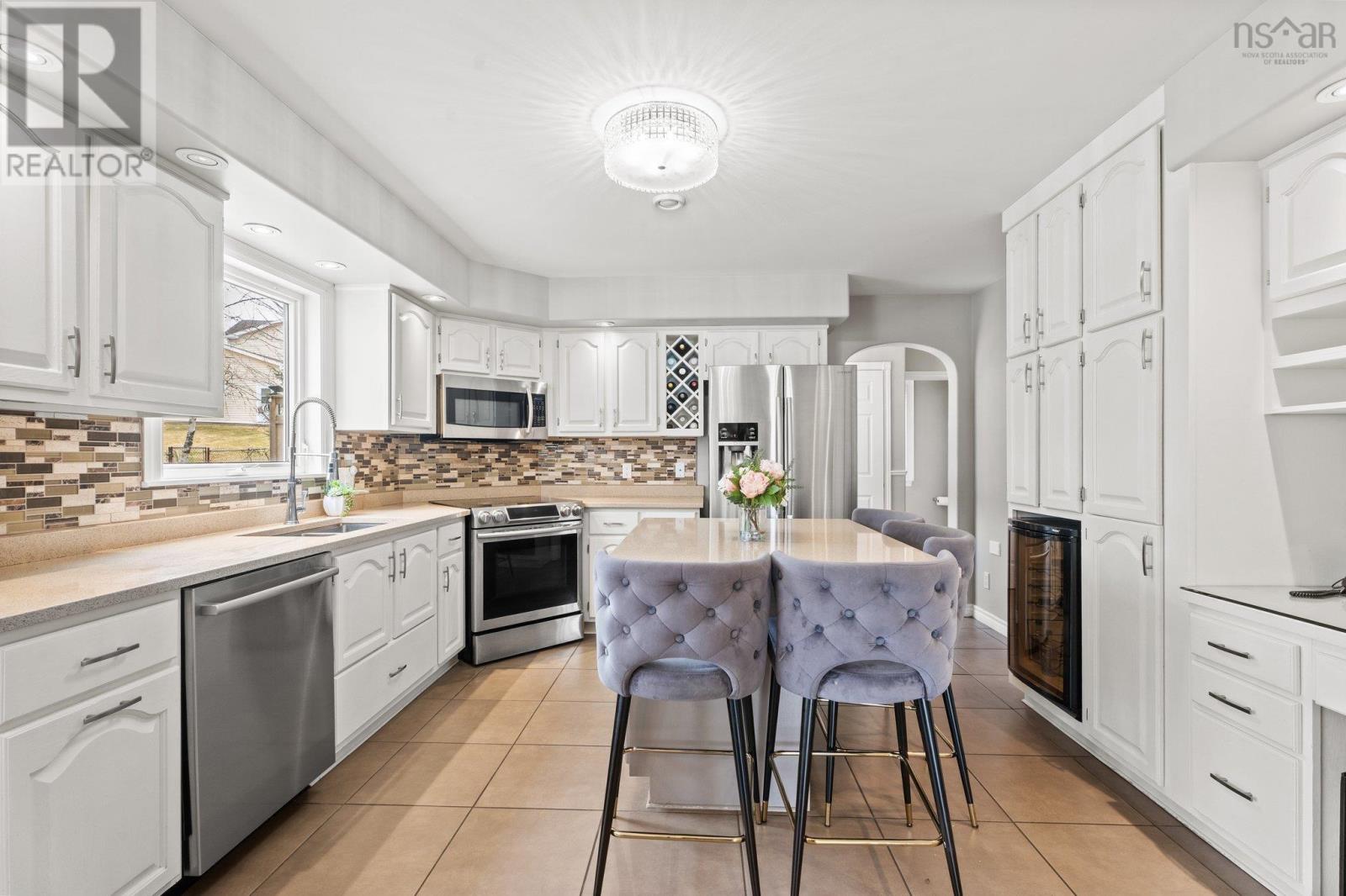 17 Pineview Crescent, Stellarton, Nova Scotia  B0K 1S0 - Photo 12 - 202507431