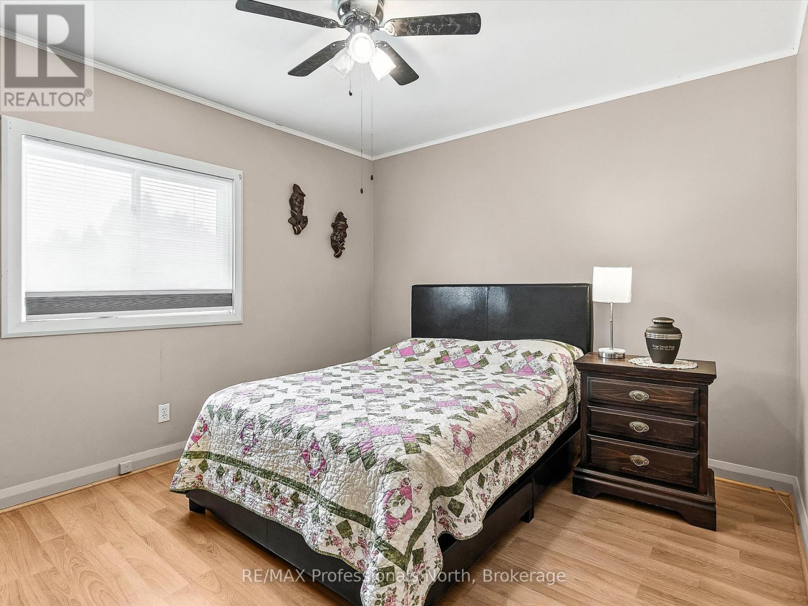 154 Wellington Street, Bracebridge, Ontario  P1L 1C4 - Photo 28 - X12329337