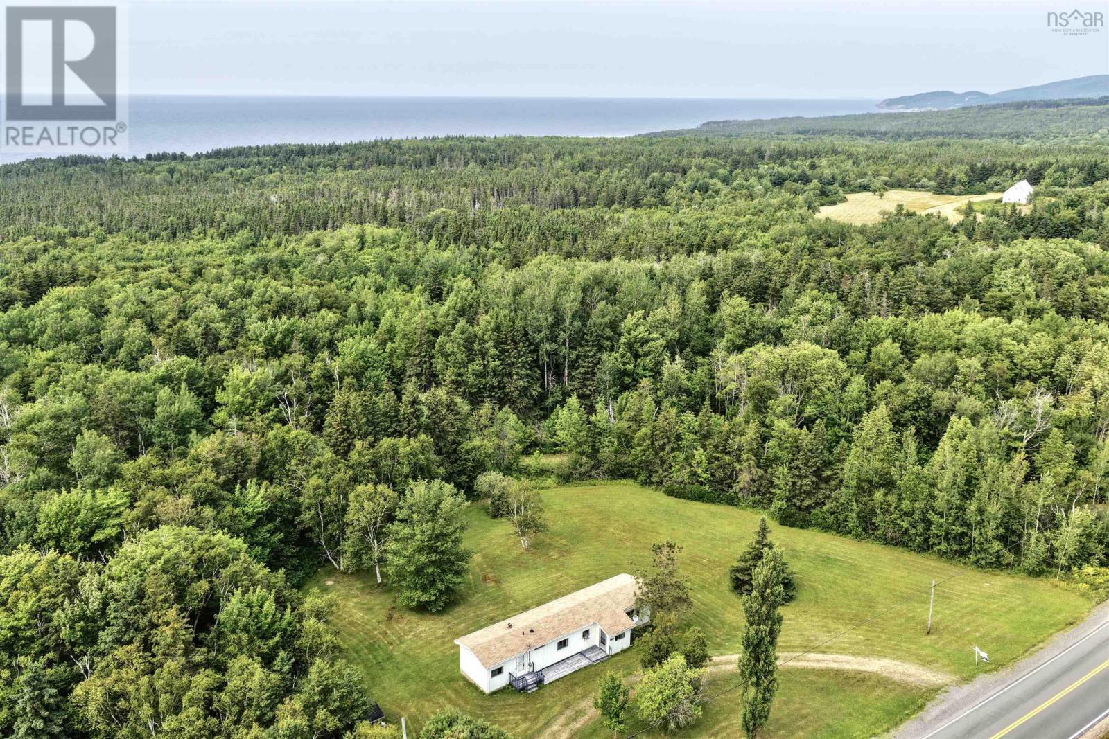 743 Shore Road, Dunvegan, Nova Scotia  B0E 1N0 - Photo 14 - 202519563