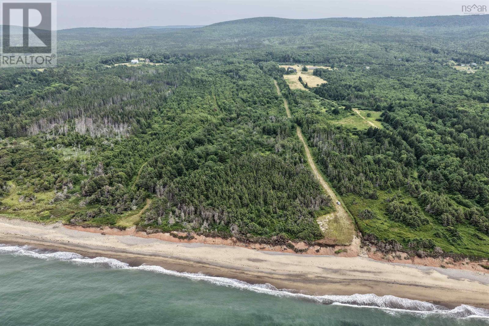 743 Shore Road, Dunvegan, Nova Scotia  B0E 1N0 - Photo 3 - 202519564