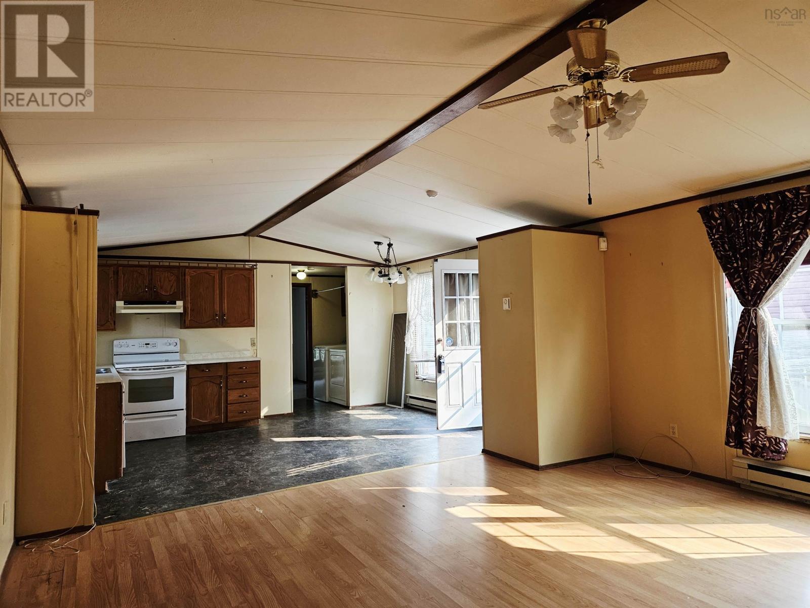 403 Kennedy Court, Lower Sackville, Nova Scotia  B4C 2T4 - Photo 9 - 202519865