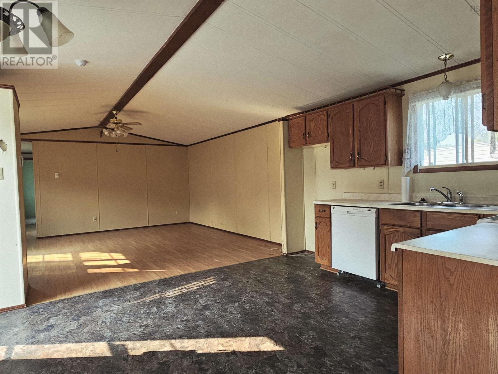 403 Kennedy Court, Lower Sackville, Nova Scotia  B4C 2T4 - Photo 7 - 202519865