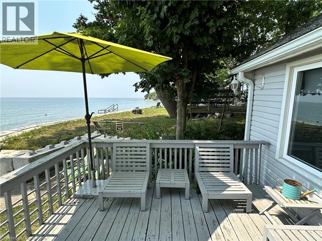 Property at 2110 LAKESHORE Road image 5