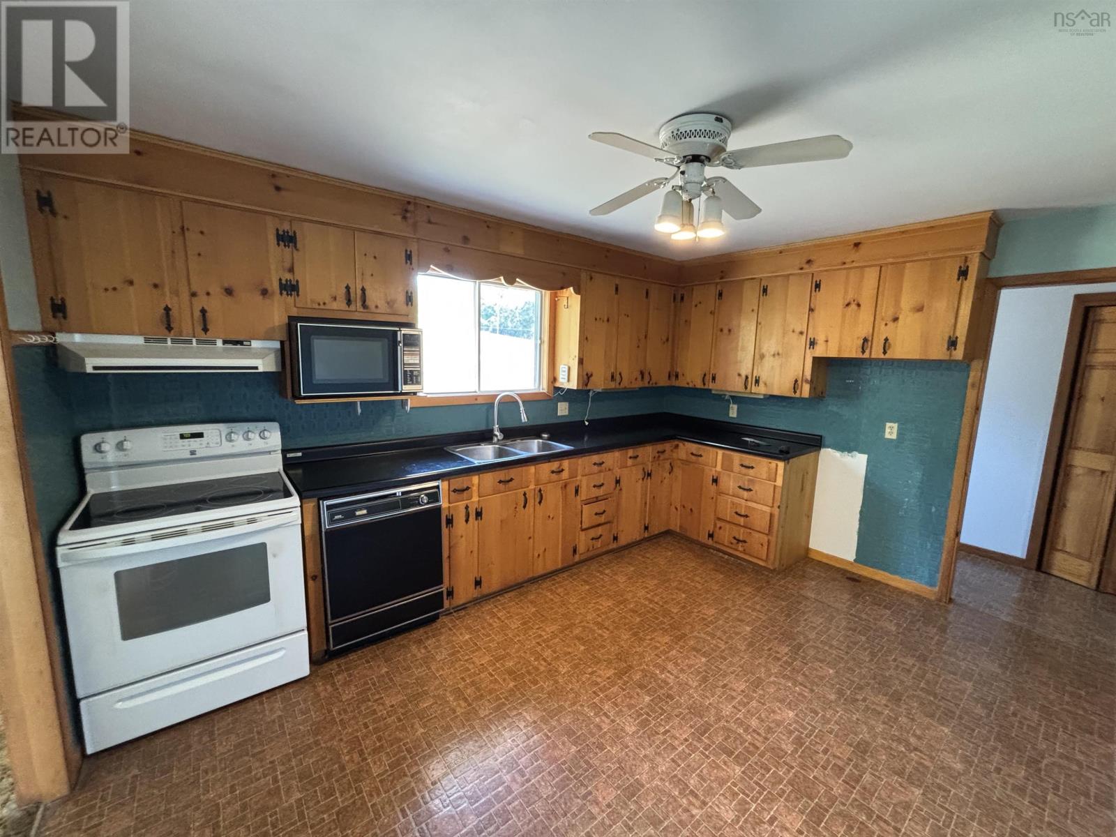 445 Sandy Cove Road, Sandy Cove, Nova Scotia  B0V 1E0 - Photo 30 - 202519867