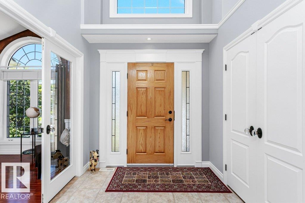 Property at 19 PRESTIGE POINT NW image 3