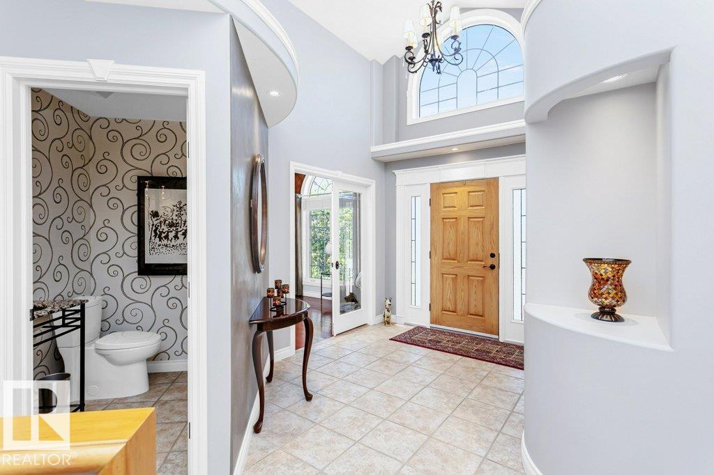Property at 19 PRESTIGE POINT NW image 4