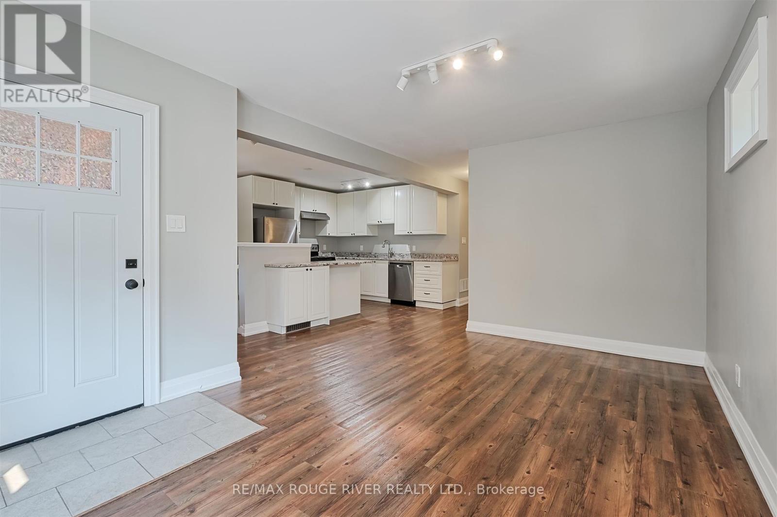 Property at 498 ANNETTE STREET image 5