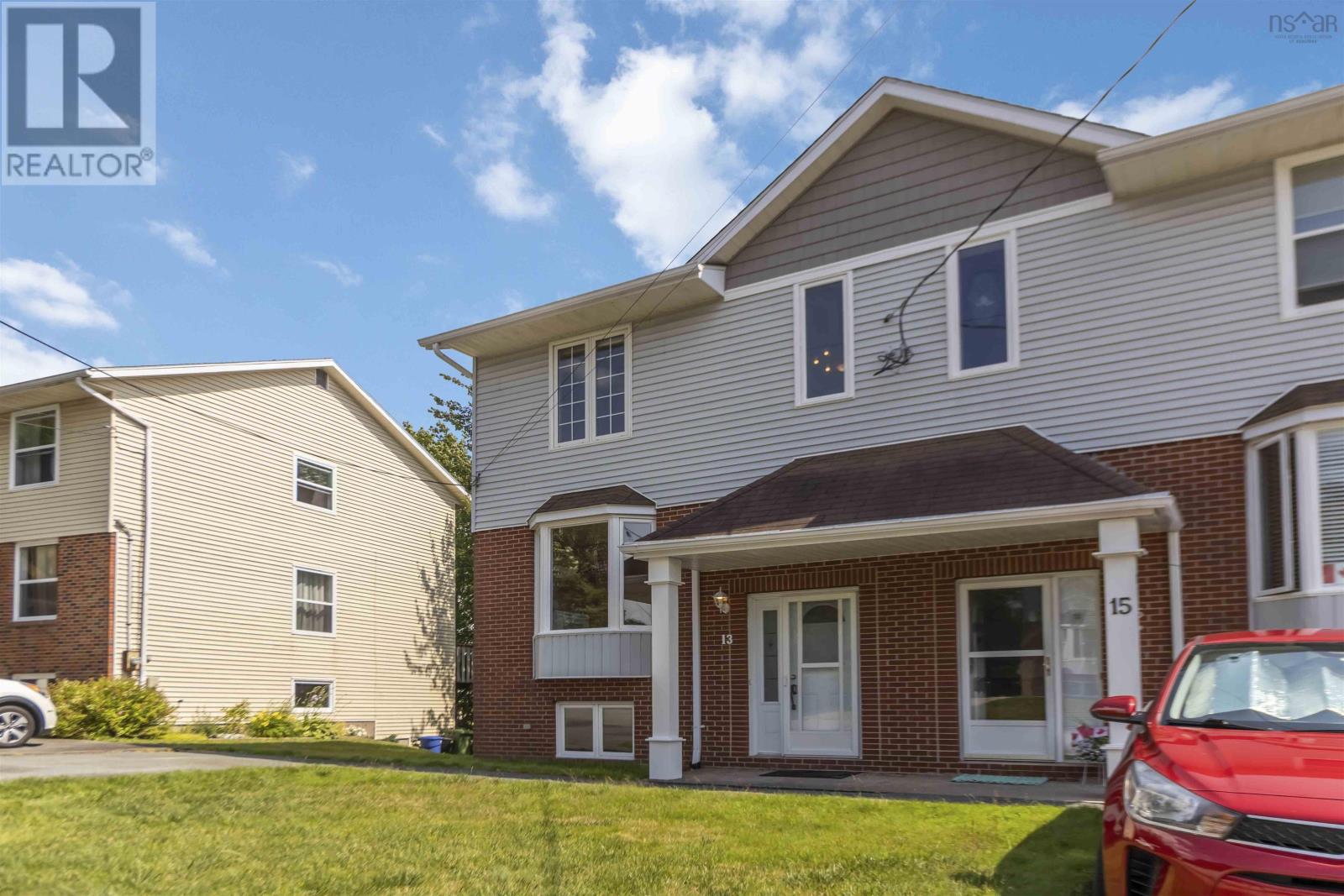 13 Collins Grove, Dartmouth, Nova Scotia  B2W 4G3 - Photo 1 - 202518421