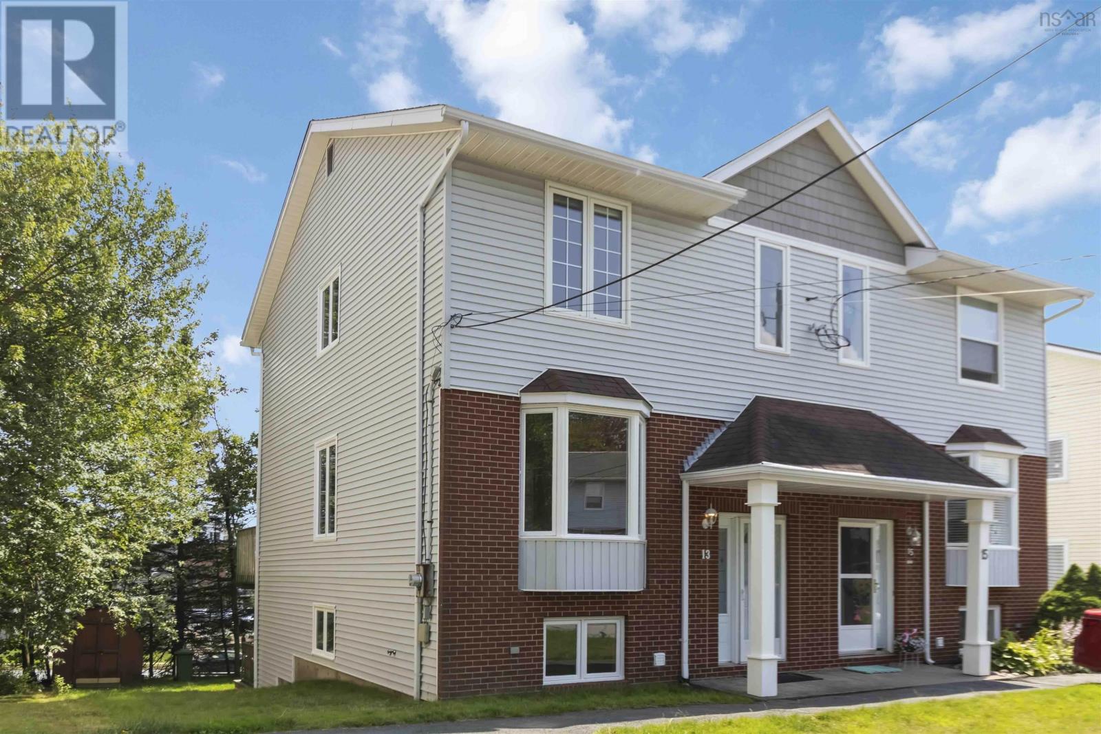 13 Collins Grove, Dartmouth, Nova Scotia  B2W 4G3 - Photo 2 - 202518421
