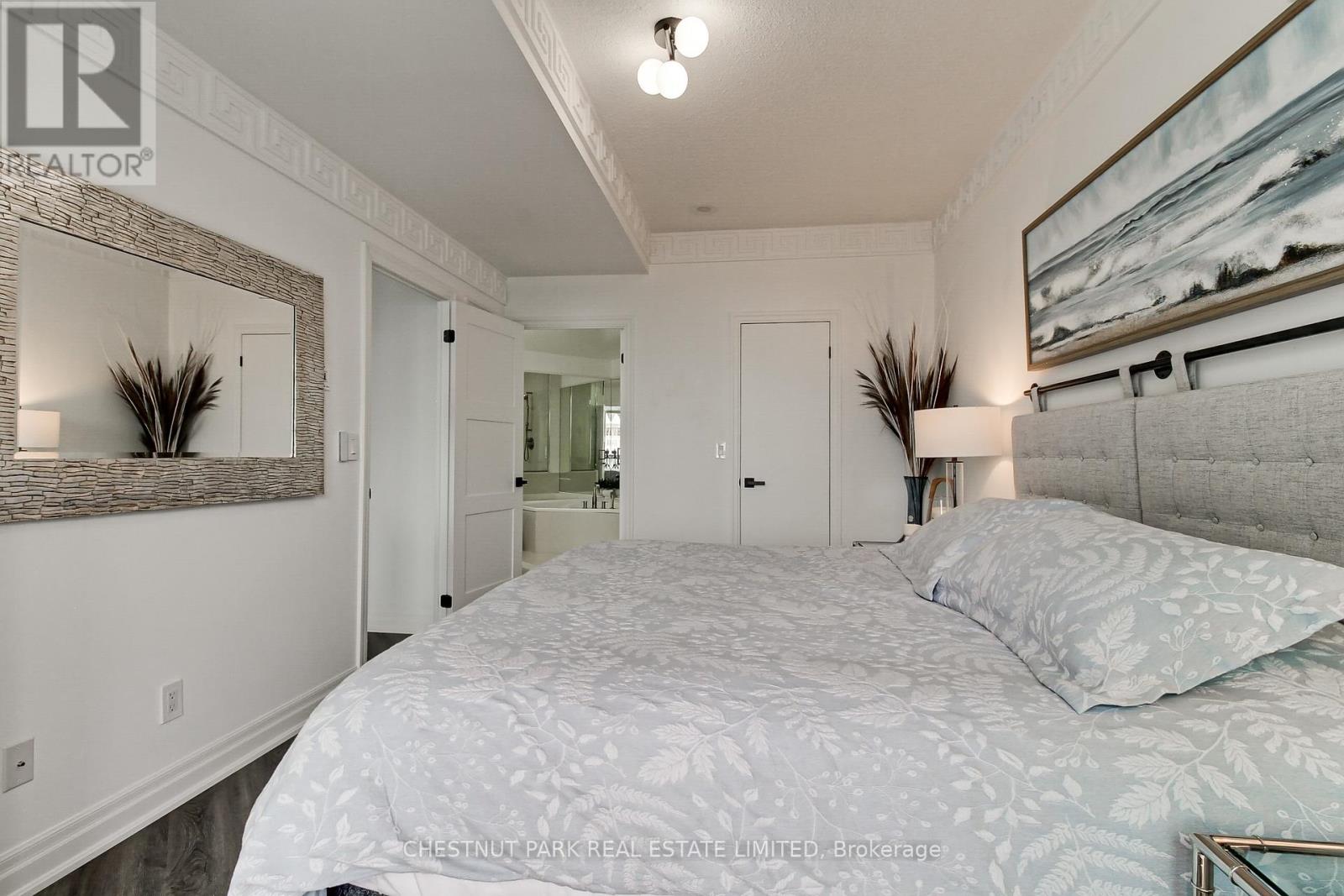 1805 - 2121 Lake Shore Boulevard W, Toronto (Mimico), Ontario  M8V 4E9 - Photo 16 - W12329320