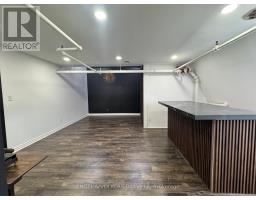 301 - 145 LAKESHORE ROAD E, Oakville, Ontario