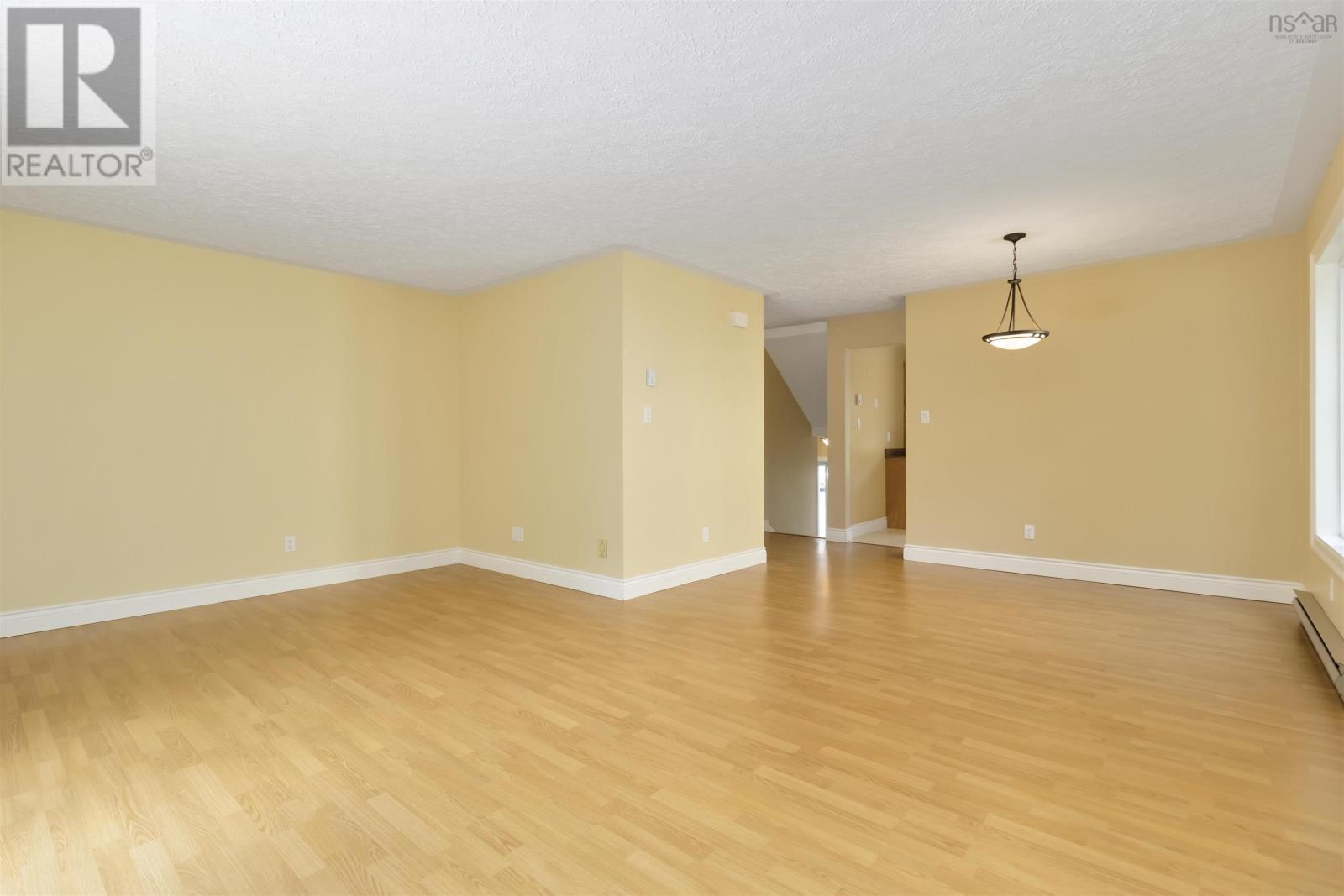 13 Collins Grove, Dartmouth, Nova Scotia  B2W 4G3 - Photo 7 - 202518421