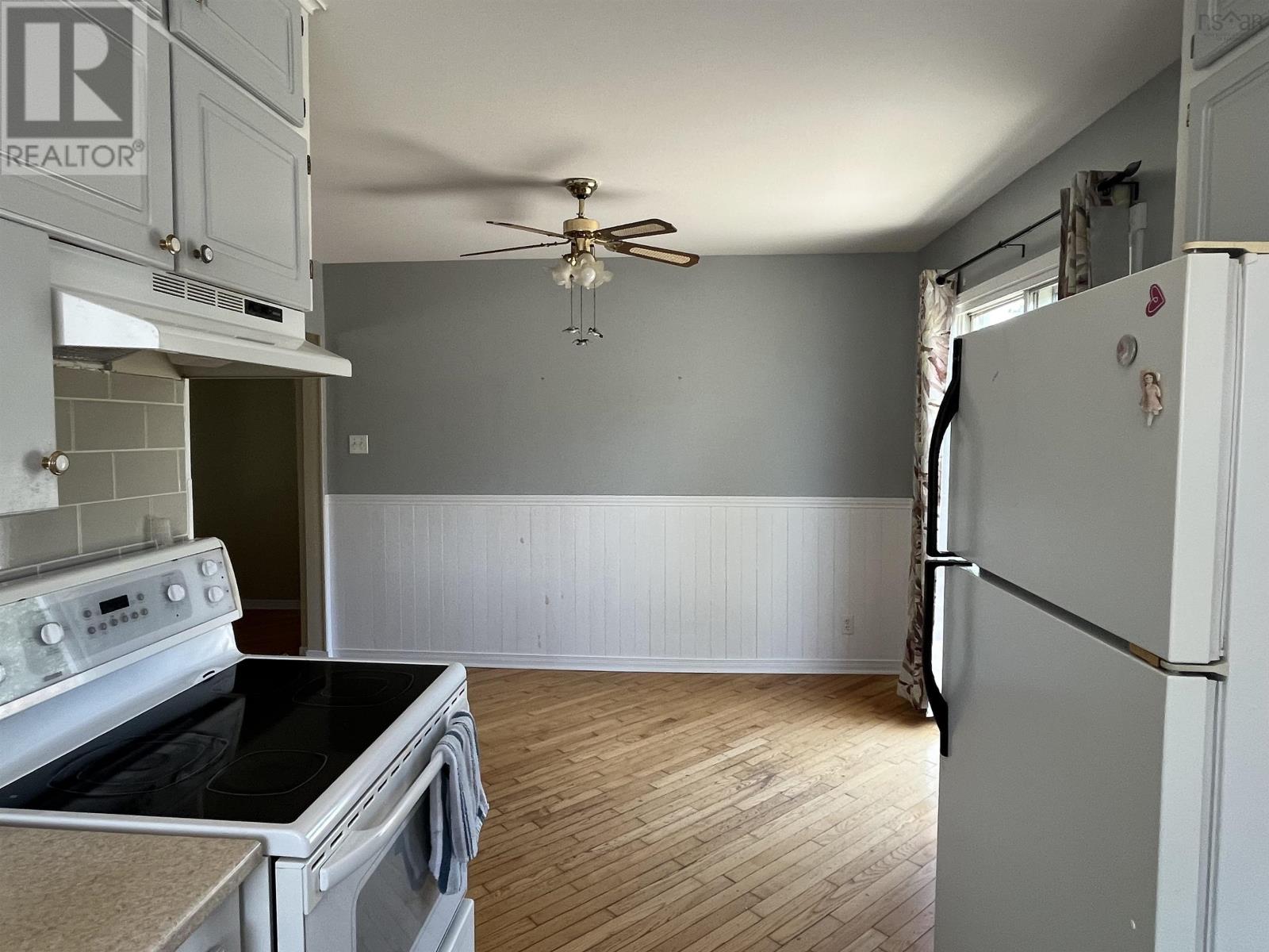 327 Lower Truro Road, Truro, Nova Scotia  B2N 1B2 - Photo 9 - 202518928