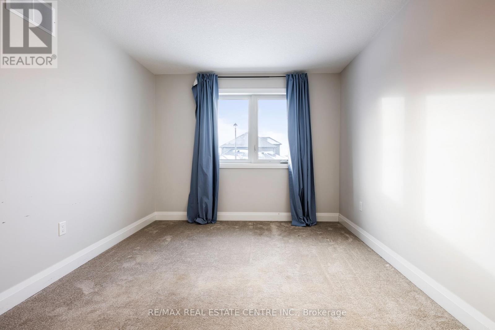 3 Grundy Crescent, East Luther Grand Valley, Ontario  L9W 7S7 - Photo 30 - X12329325