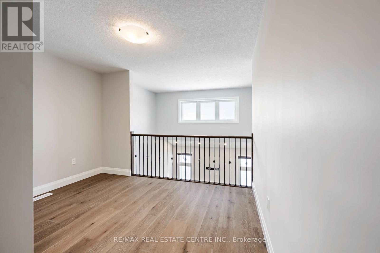 3 Grundy Crescent, East Luther Grand Valley, Ontario  L9W 7S7 - Photo 45 - X12329325