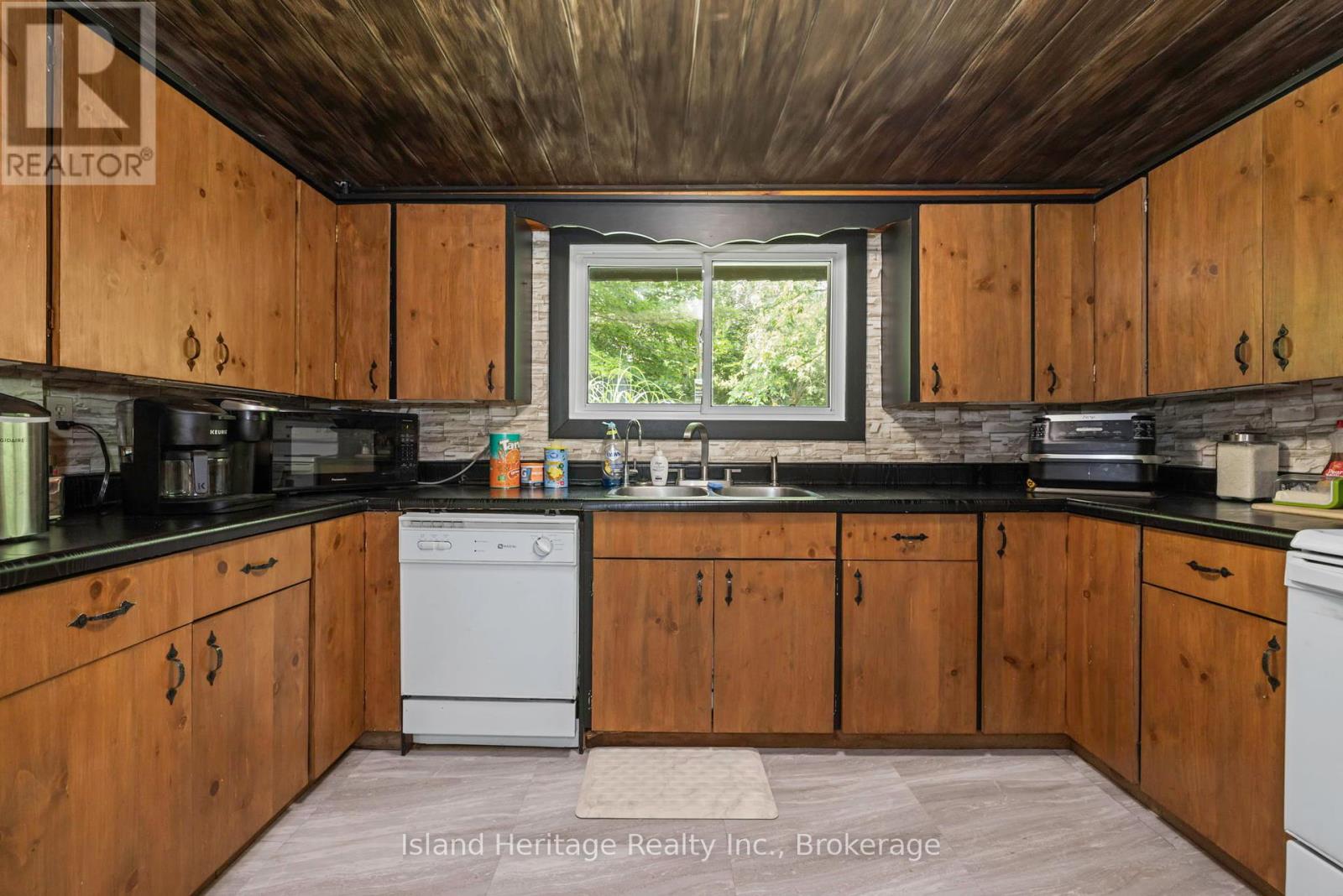 5 Linney Lane, Mcdougall, Ontario  P2A 2W9 - Photo 38 - X12329400