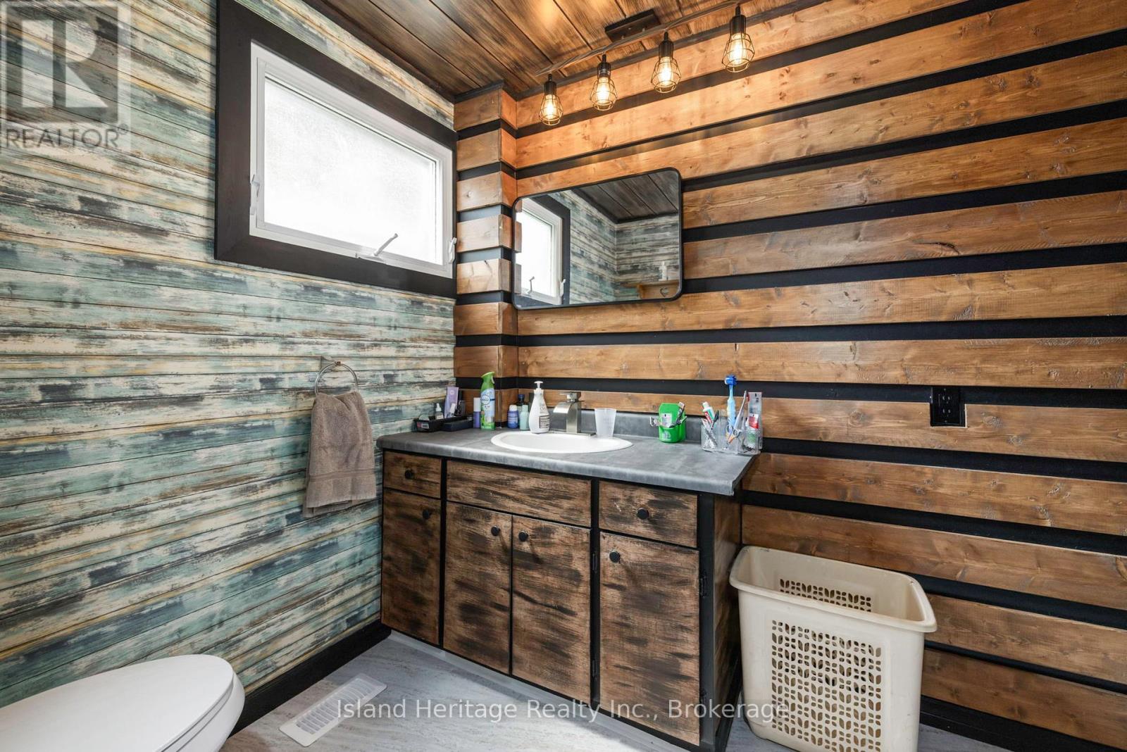 5 Linney Lane, Mcdougall, Ontario  P2A 2W9 - Photo 47 - X12329400