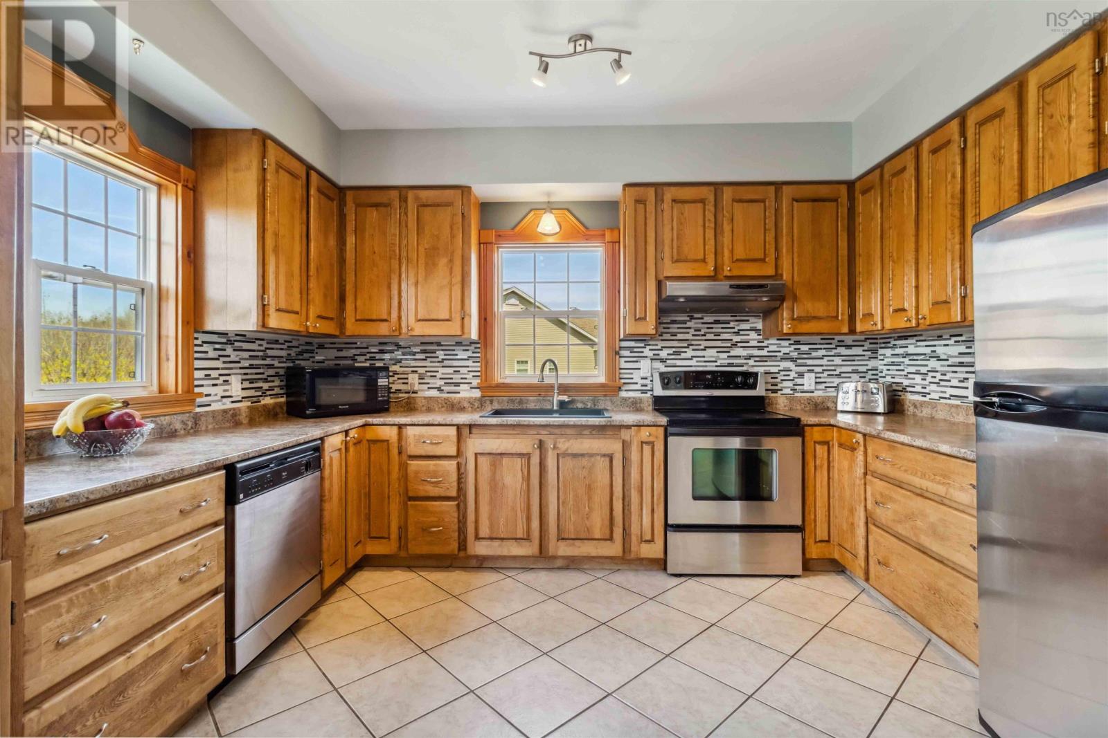 250 Beaver Bank Road, Beaver Bank, Nova Scotia  B4E 1J7 - Photo 13 - 202510538