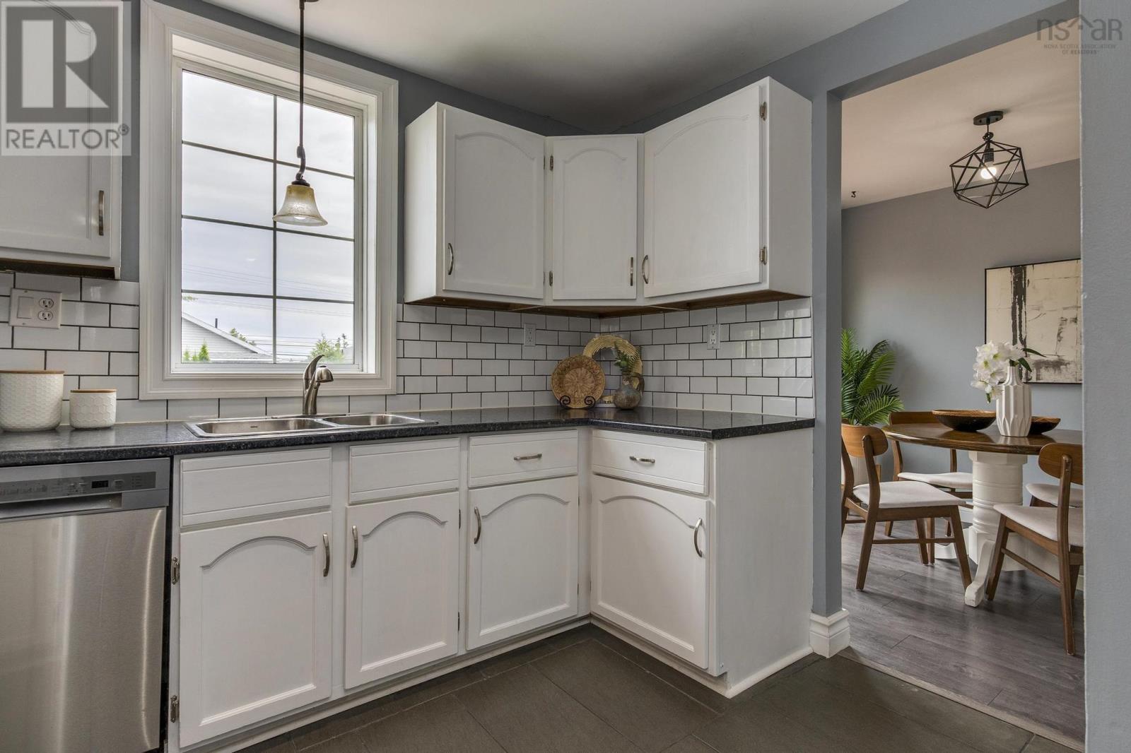 3 Hayes Street, Halifax, Nova Scotia  B3R 2B6 - Photo 13 - 202513203