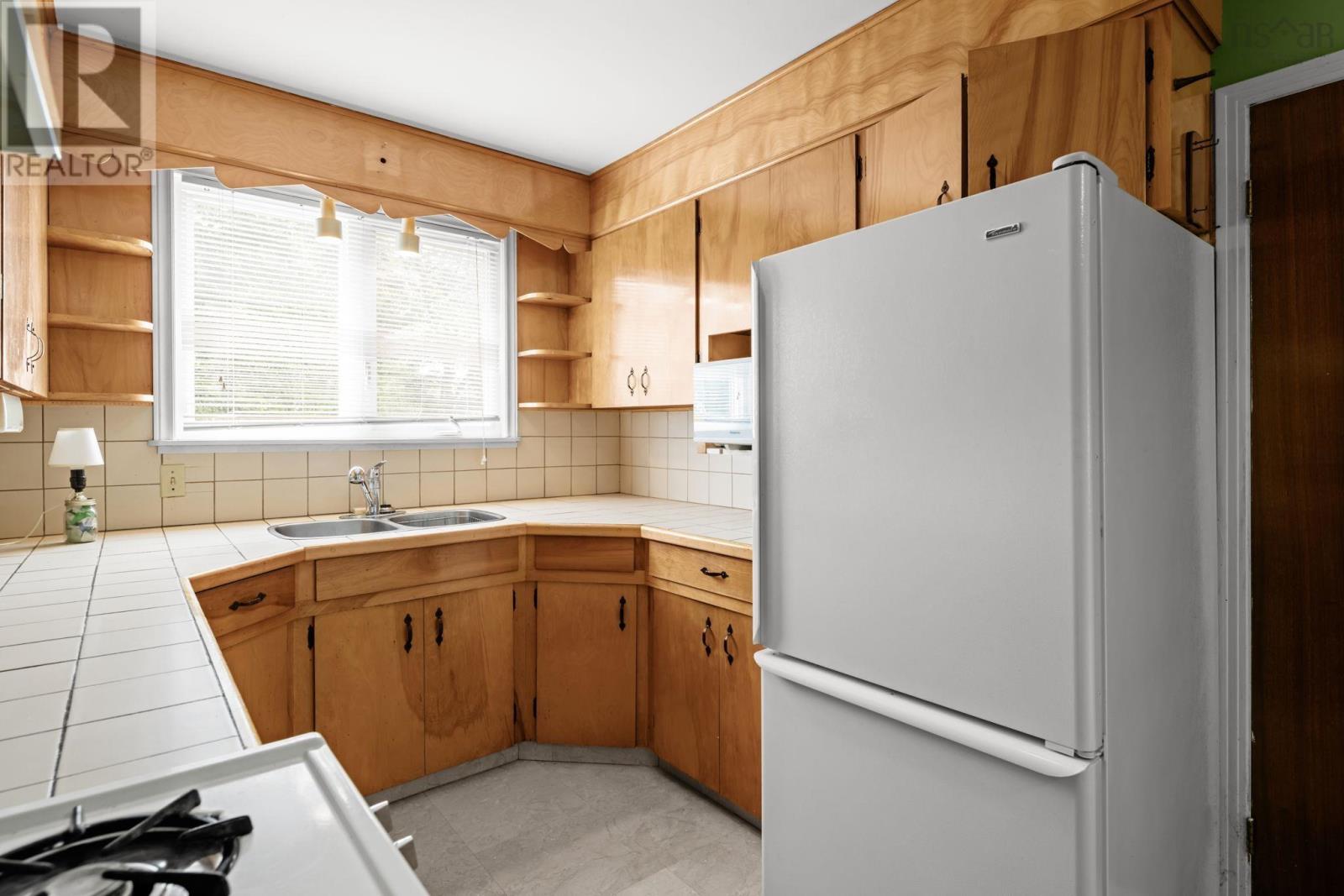 25 White Street, Dartmouth, Nova Scotia  B2X 2P6 - Photo 10 - 202517785