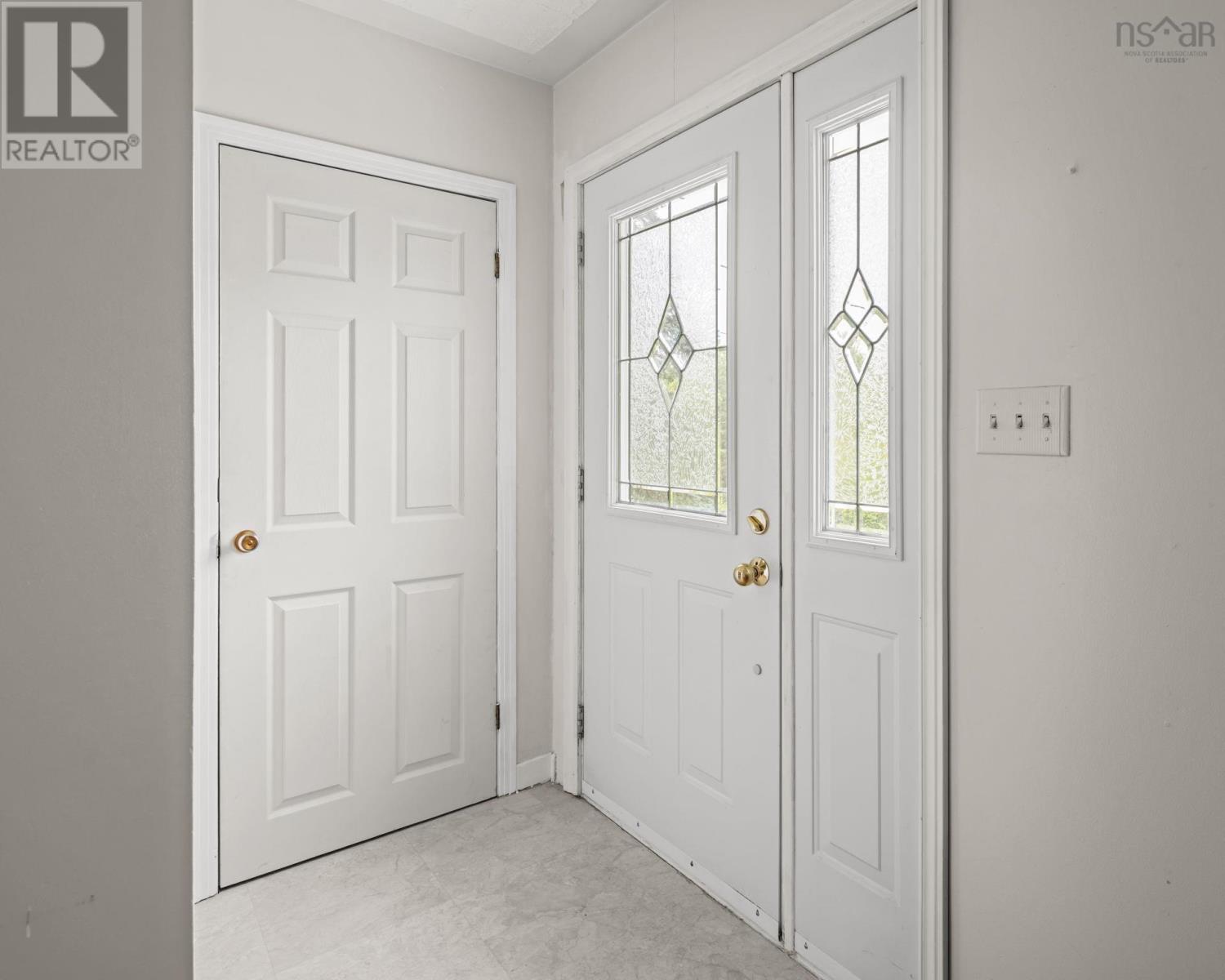 25 White Street, Dartmouth, Nova Scotia  B2X 2P6 - Photo 2 - 202517785