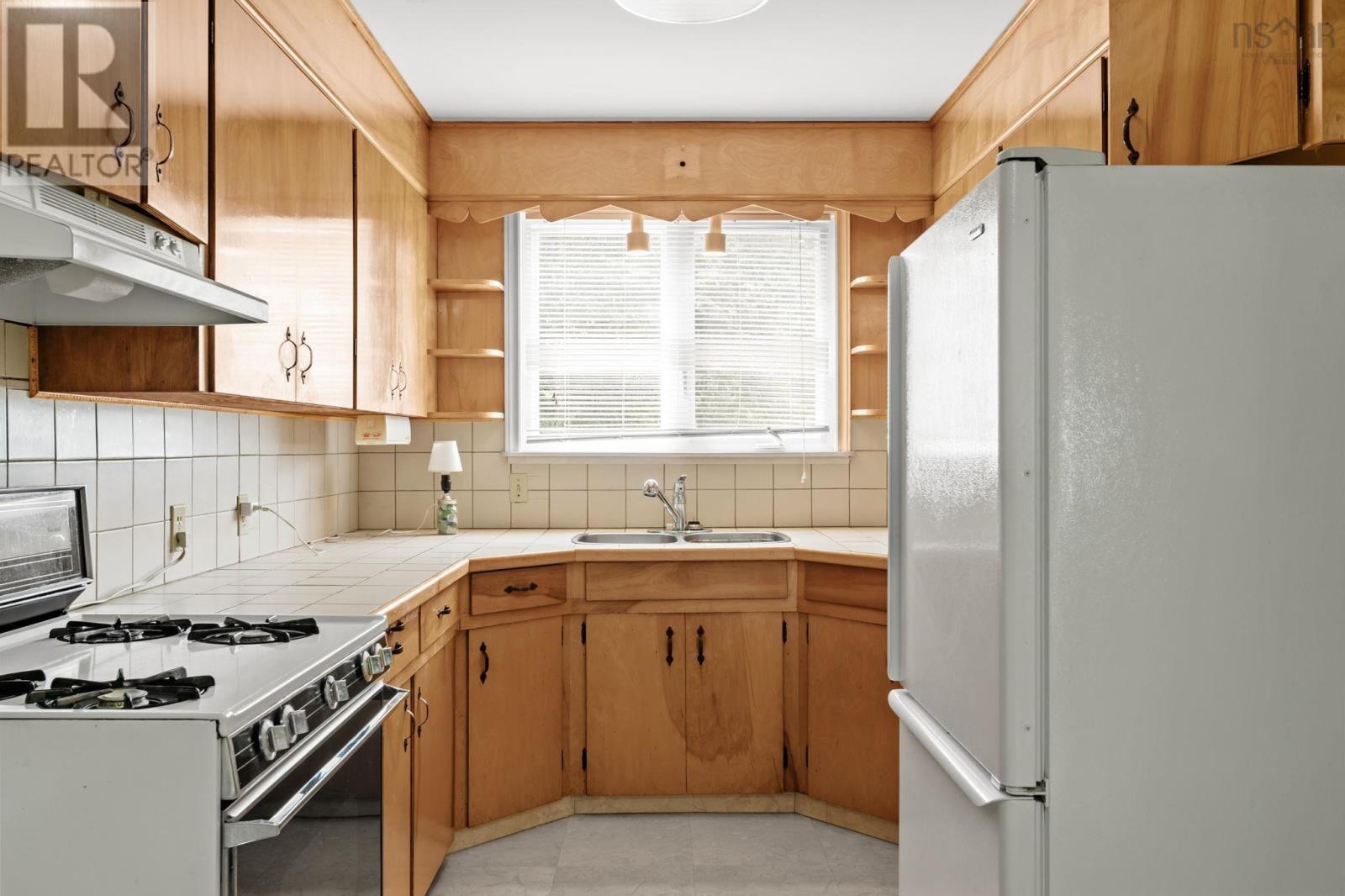 25 White Street, Dartmouth, Nova Scotia  B2X 2P6 - Photo 8 - 202517785