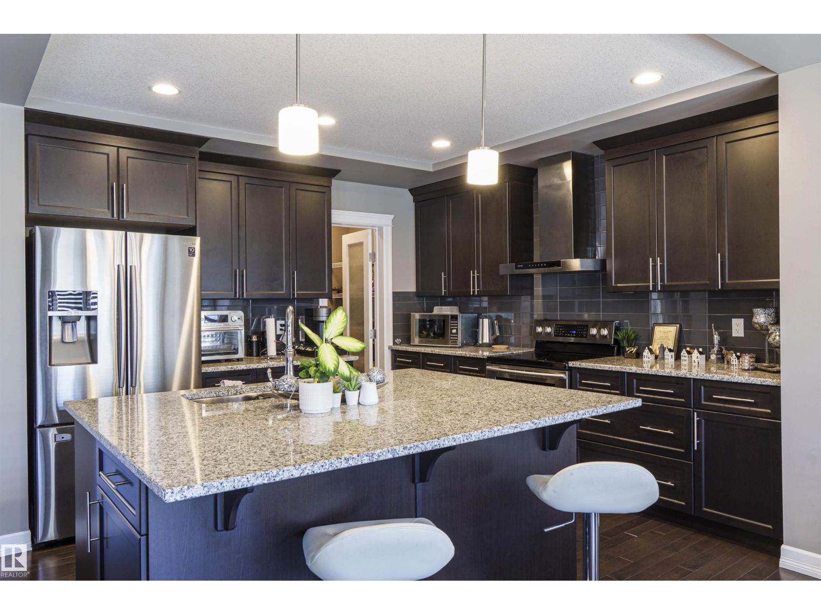 3307 Hilton Cr Nw, Edmonton, Alberta  T6M 0N5 - Photo 7 - E4451574