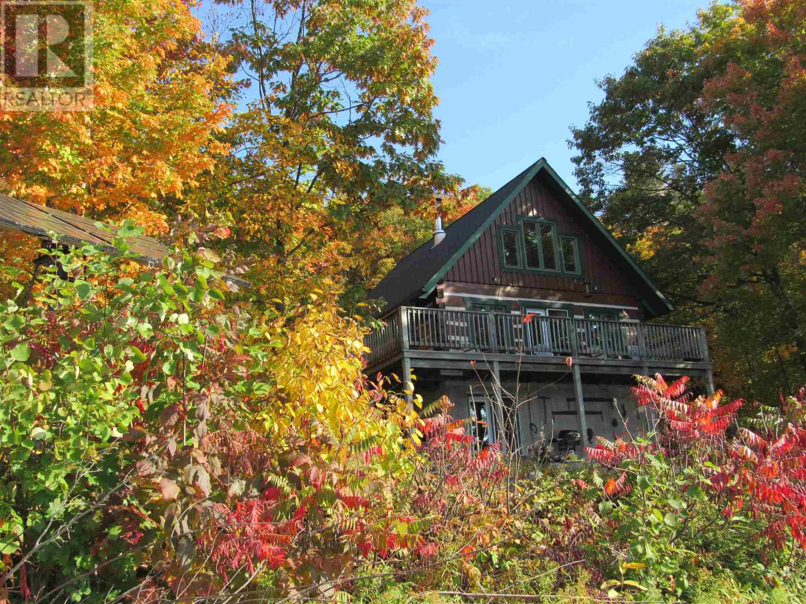 73 Gardiner St, Huron Shores, Ontario  P0R 1H0 - Photo 2 - SM251779