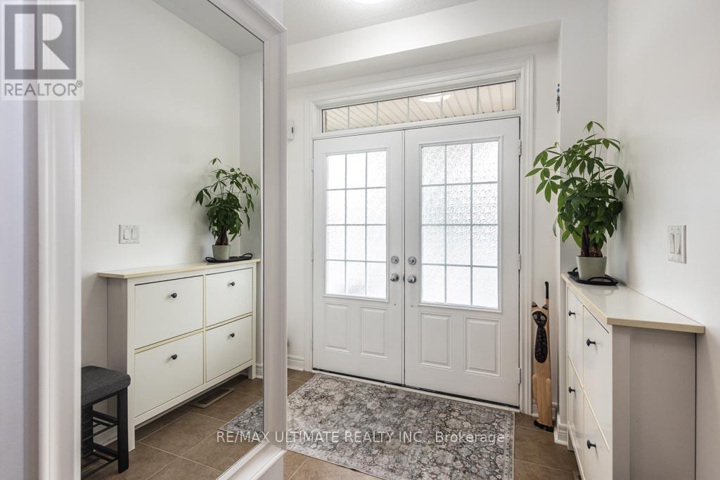 60 Haven Road, Vaughan, Ontario  L6A 0W9 - Photo 3 - N12329378
