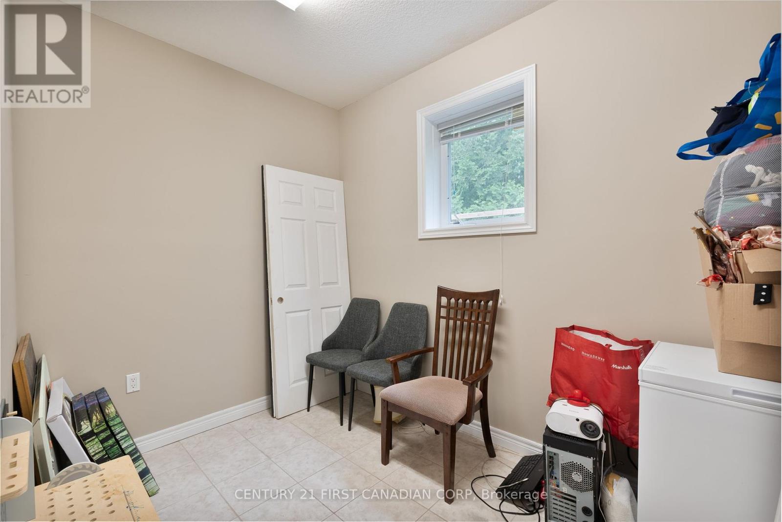 24677 Pioneer Line, West Elgin, Ontario  N0L 2P0 - Photo 32 - X12329462