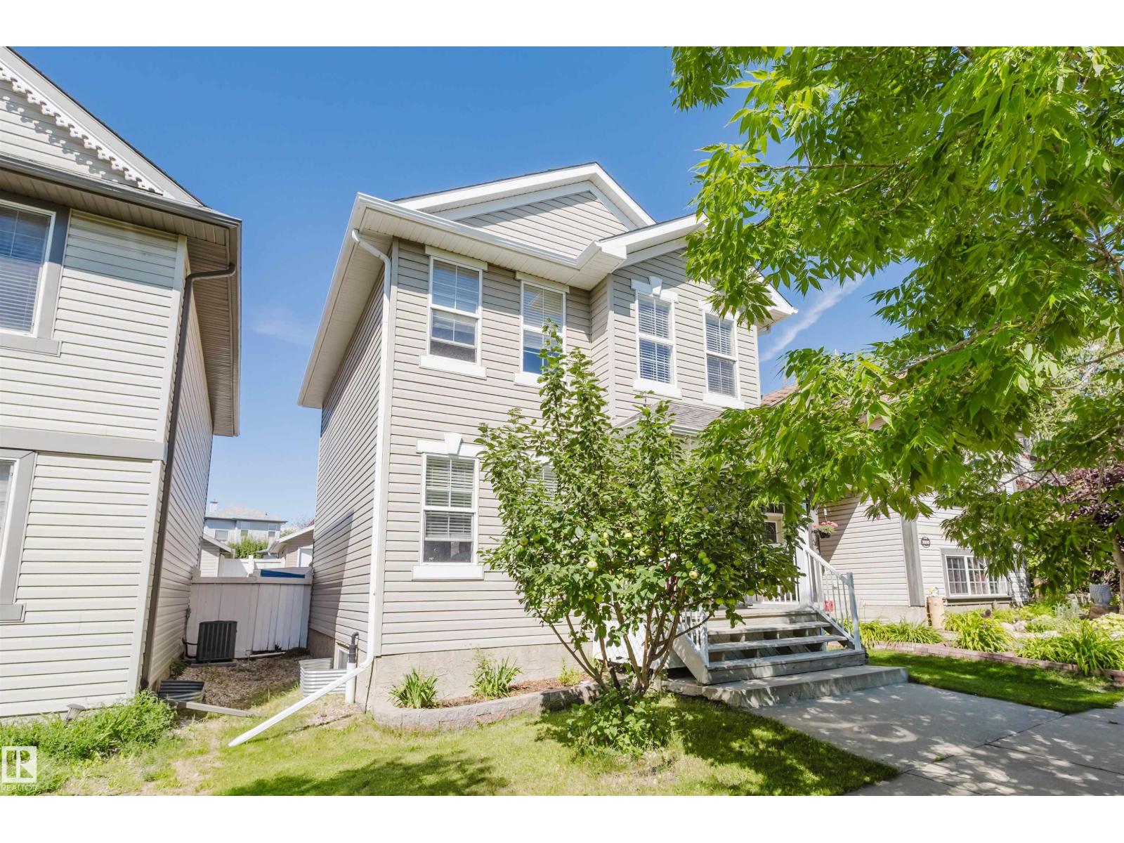 3032 TRELLE CR NW, Edmonton, Alberta