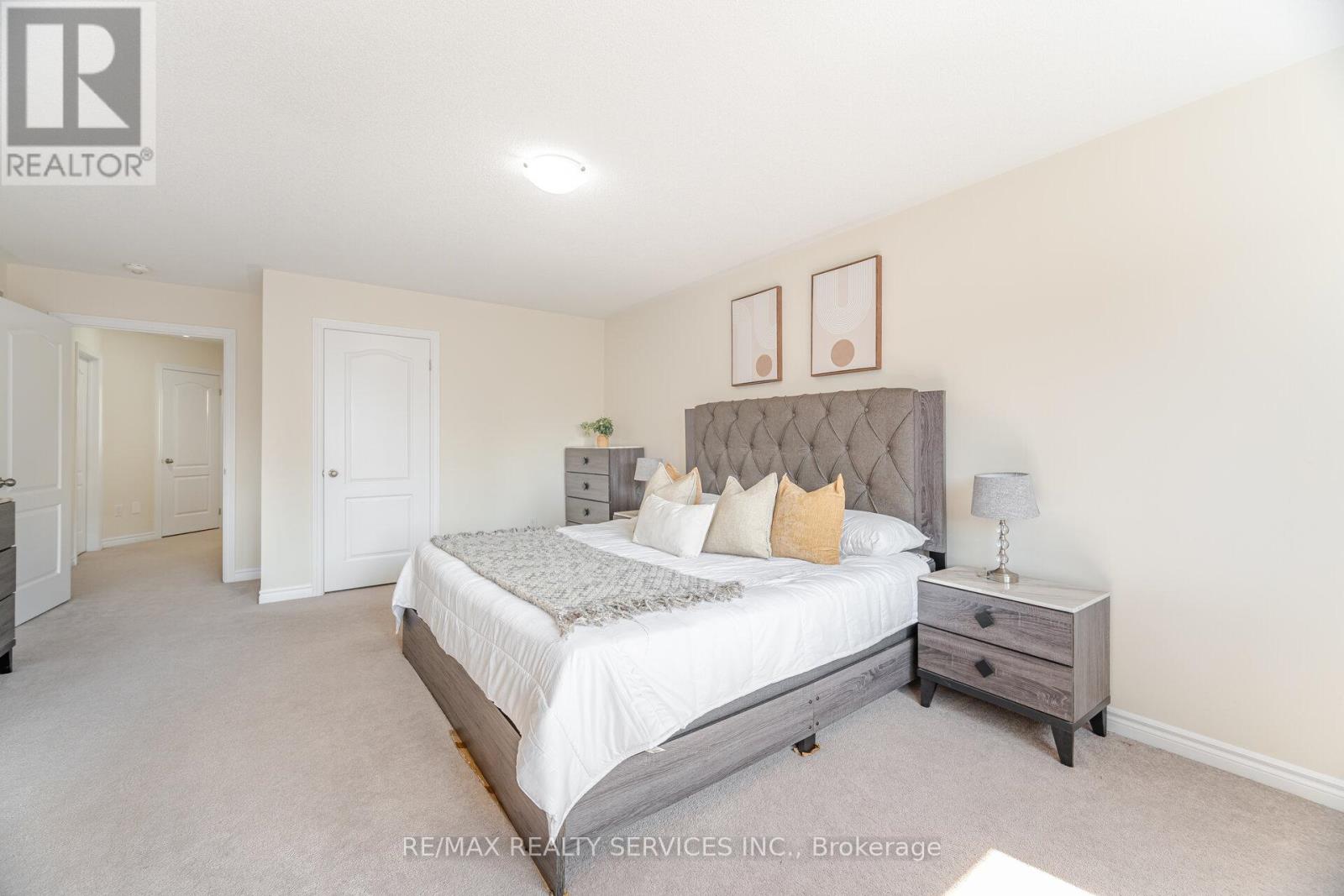 54 Maple Cider Street, Caledon, Ontario  L7C 4B8 - Photo 22 - W12329379