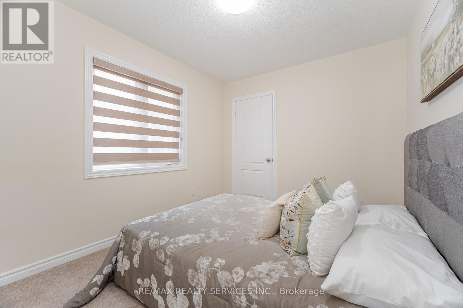 54 Maple Cider Street, Caledon, Ontario  L7C 4B8 - Photo 29 - W12329379