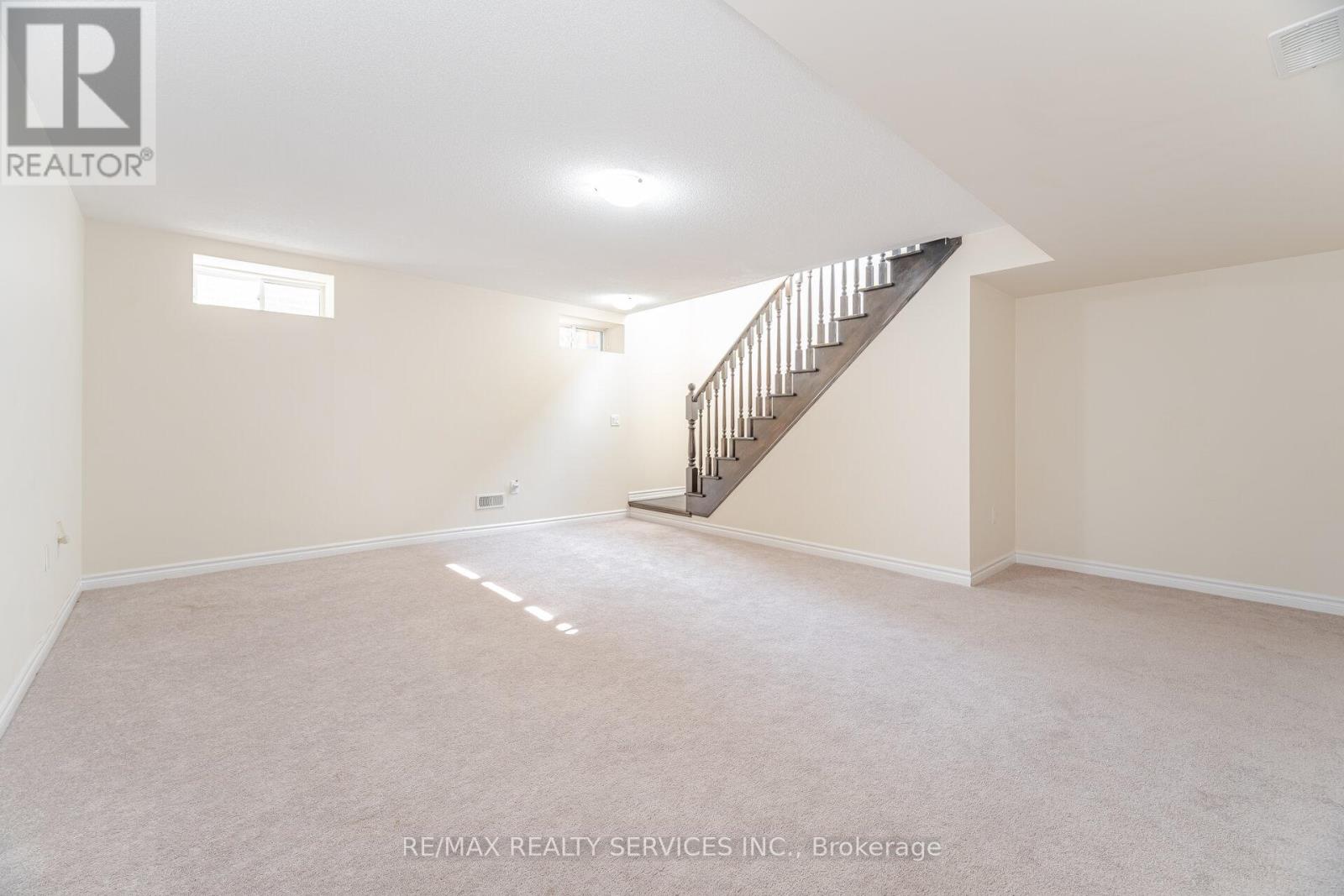 54 Maple Cider Street, Caledon, Ontario  L7C 4B8 - Photo 35 - W12329379