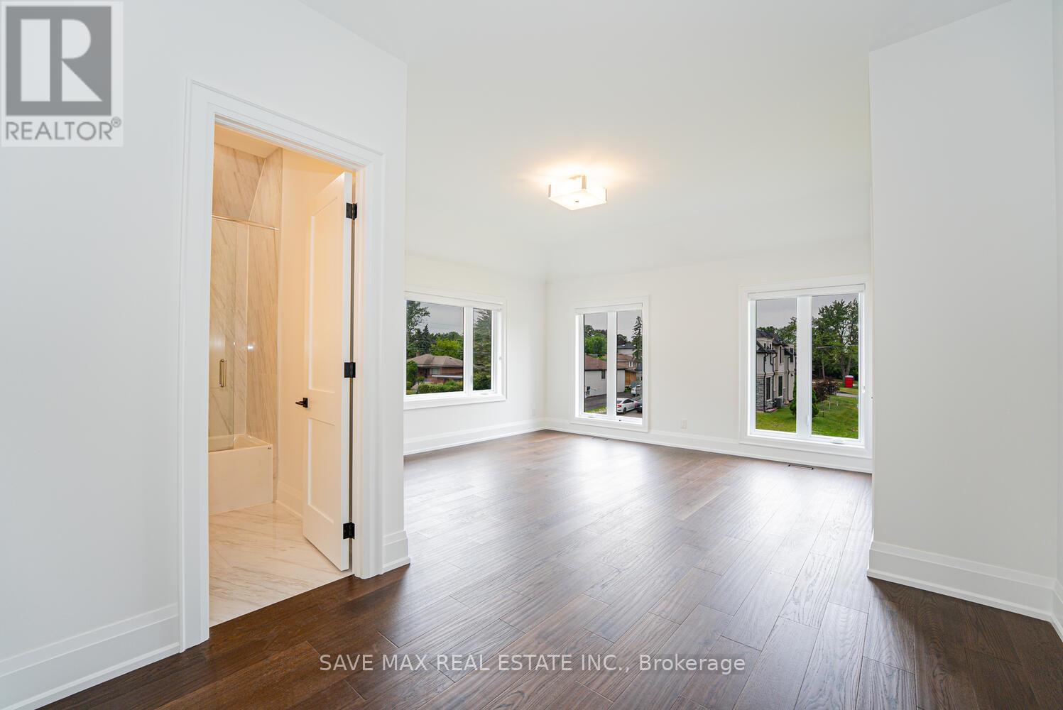 1510 Bridge Road, Oakville, Ontario  L6L 2E3 - Photo 29 - W12329407