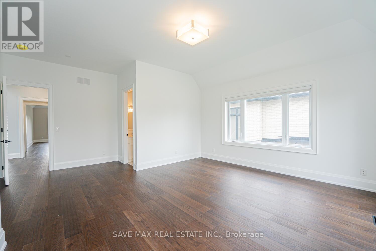1510 Bridge Road, Oakville, Ontario  L6L 2E3 - Photo 31 - W12329407