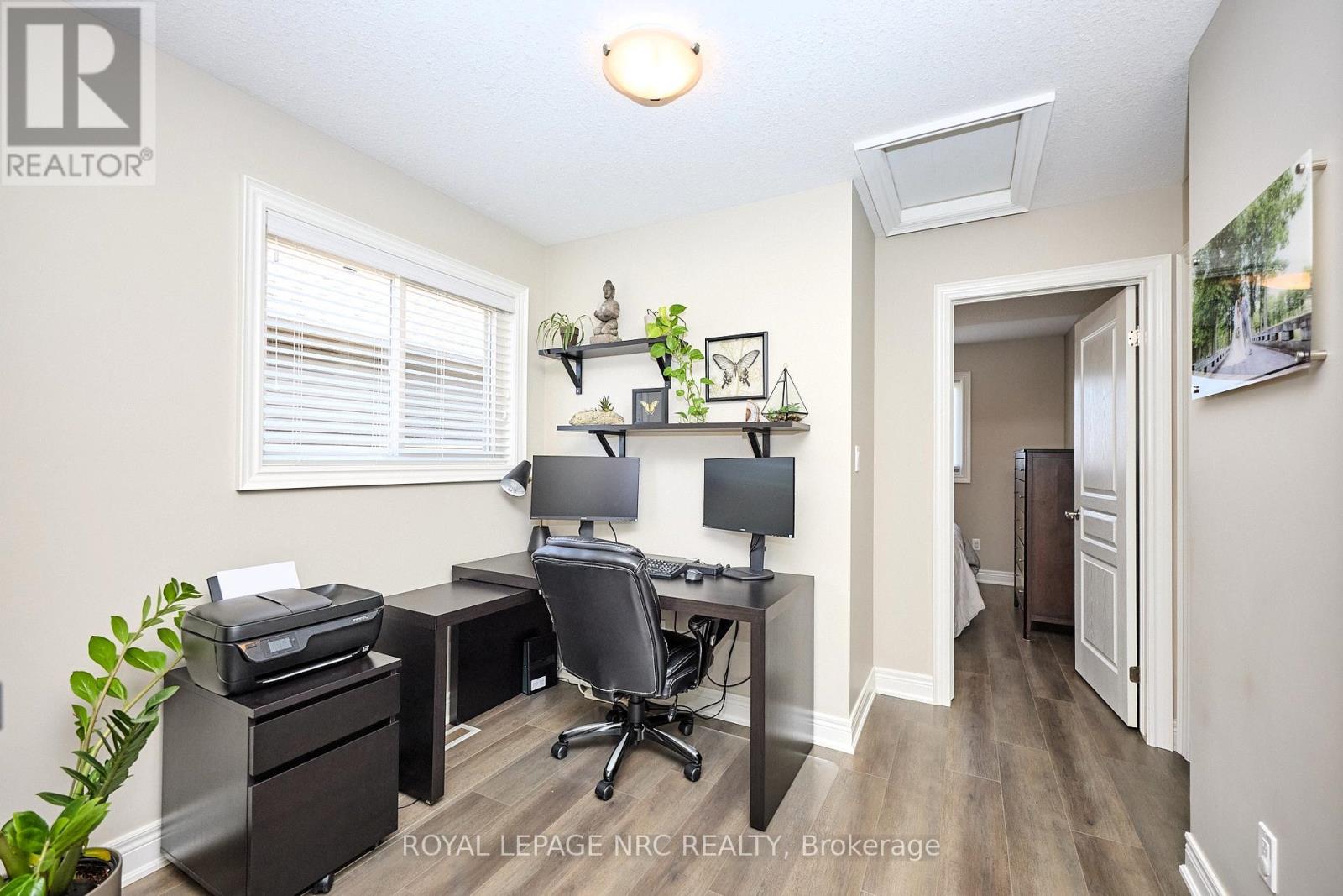 118 Roselawn Crescent, Welland, Ontario  L3C 0C4 - Photo 22 - X12329473